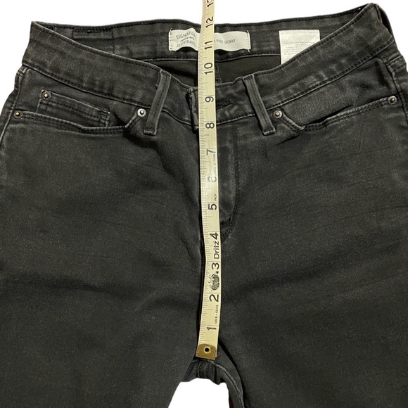 Signature Levi’s Strauss Jeans - Picture 4 of 8